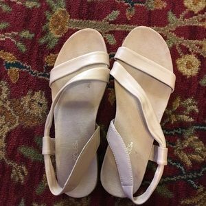 Aerosoles Sandals!!
